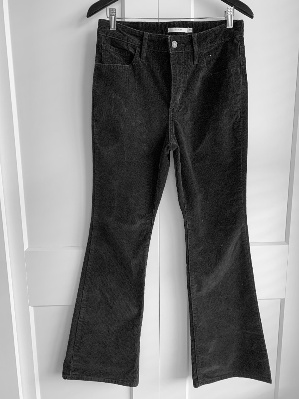 Levi's 726 Flare High Rise Black pant Women's size 30 Corduroy Y2K bootcut